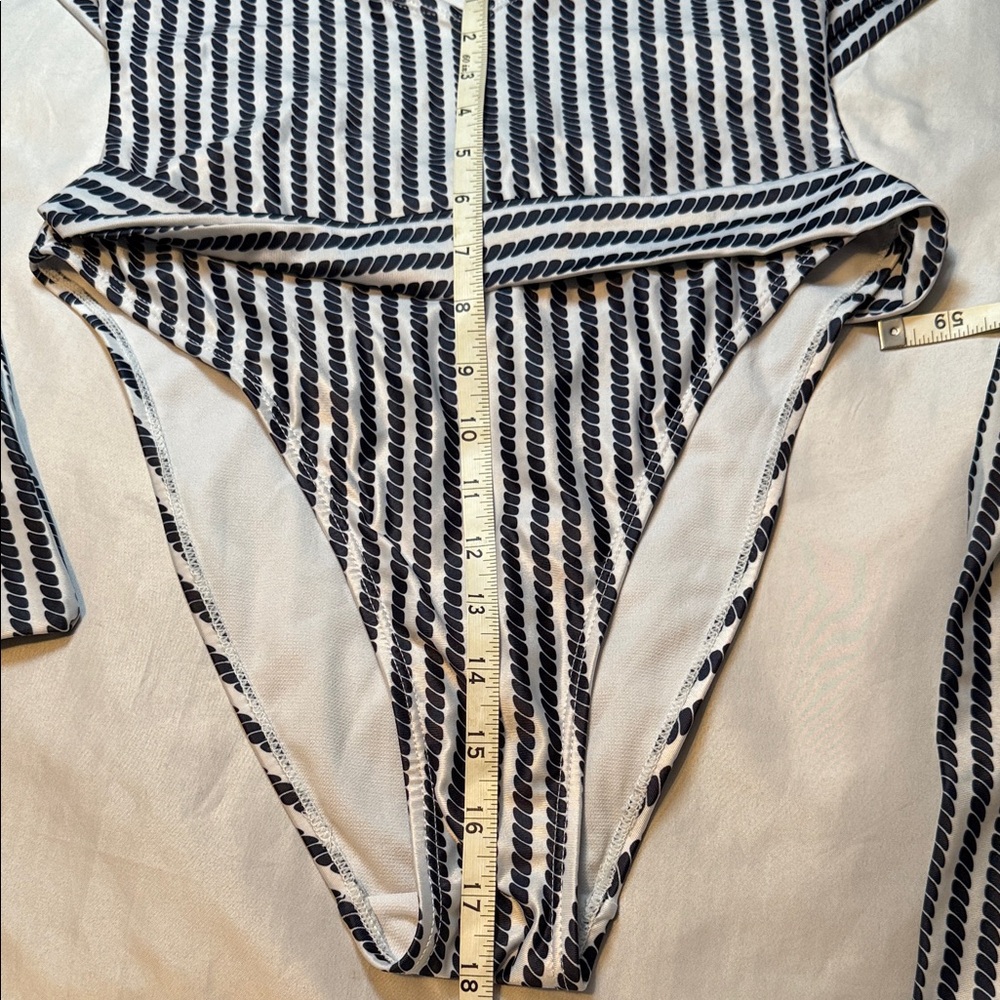 Boohoo Navy and White Kids One Piece - Picture 7 of 7